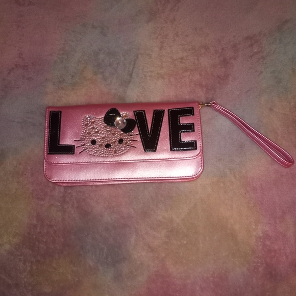 Hello Kitty Loungefly Barbie Pink Metallic Rhinestone Love Wristlet Clutch - Picture 6 of 16